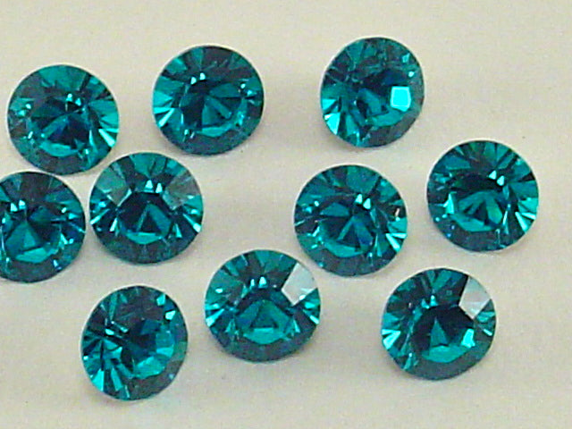 1gr 13pp BLUE ZIRCON FOILED POINTED BACK European Rhinestones