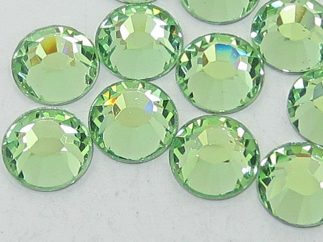 3ss PERIDOT FLAT BACK BRILLIANCE Rhinestones 1gr