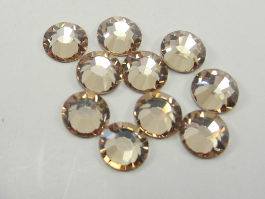 34ss CRYSTAL HONEY (maxima) FLAT BACK PRECIOSA Rhinestones 18pcs.