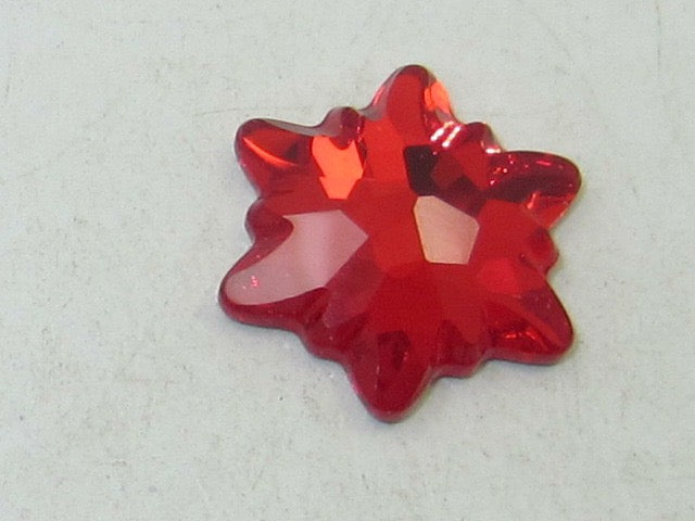 4 pcs. 14mm EDELWEISS LIGHT SIAM FLAT BACK  European Rhinestones