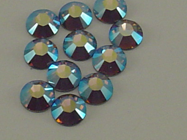 34ss GREIGE AB HOT FIX European Rhinestones 12pcs.