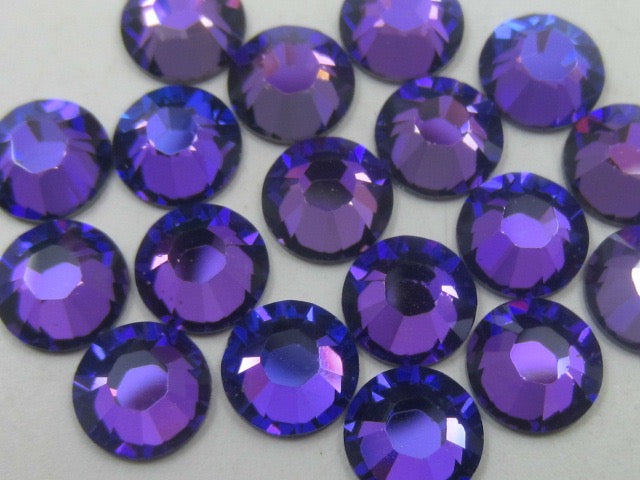 20ss HELIOTROPE FLAT BACK BRILLIANCE Rhinestones 72pcs.