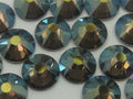 8ss IRIDESCENT GREEN HOTFIX European Rhinestones  1gr.