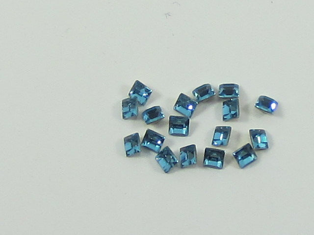 36pcs 3mm AQUAMARINE SQUARE FOILED POINTED BACK European Rhinestones