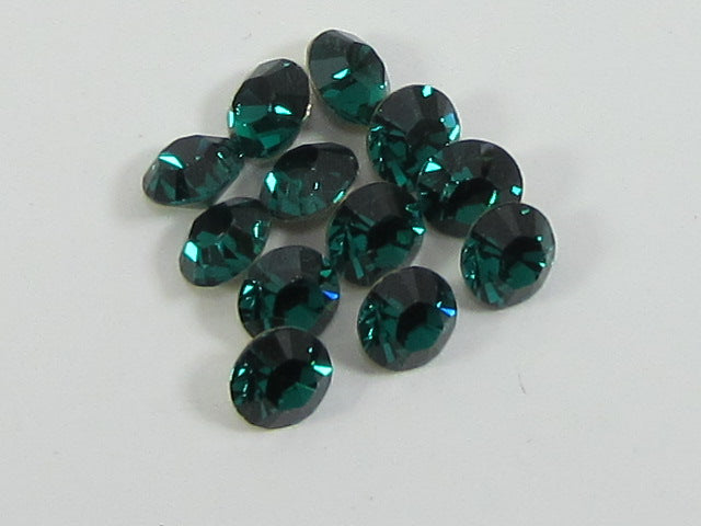 1gr 14pp EMERALD FOILED POINTED BACK European Rhinestones