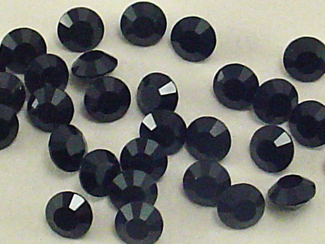 1gr 12pp JET FOILED POINTED BACK European Rhinestones