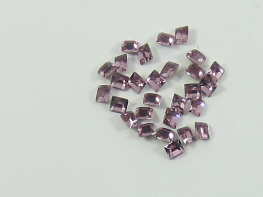 36pcs 3mm LIGHT AMETHYST SQUARE FOILED POINTED BACK European Rhinestones