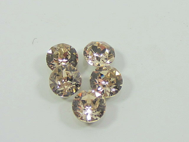 72pcs 24ss LIGHT SILK FOILED POINTED BACK European Rhinestones
