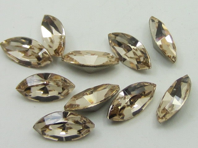 24pcs 6X3mm NAVETTE LT. SILK FOILED POINTED BACK European Rhinestones