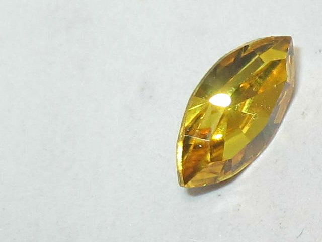 6pcs. 10x5mm LT. TOPAZ NAVETTE FOILED POINTED BACK STAR BRIGHT Rhinestones