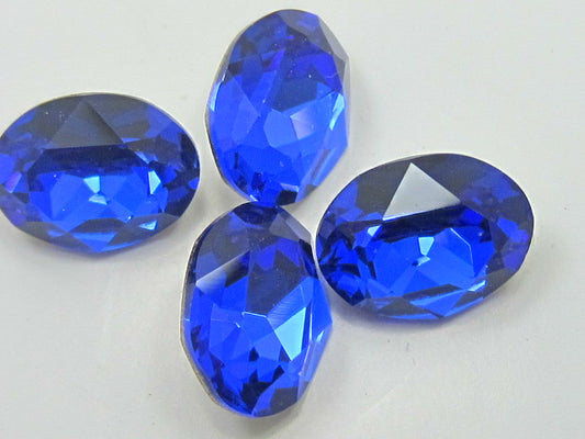 6 pcs. 8x6mm OVAL MAJESTIC BLUE POINTED BACK European Rhinestones