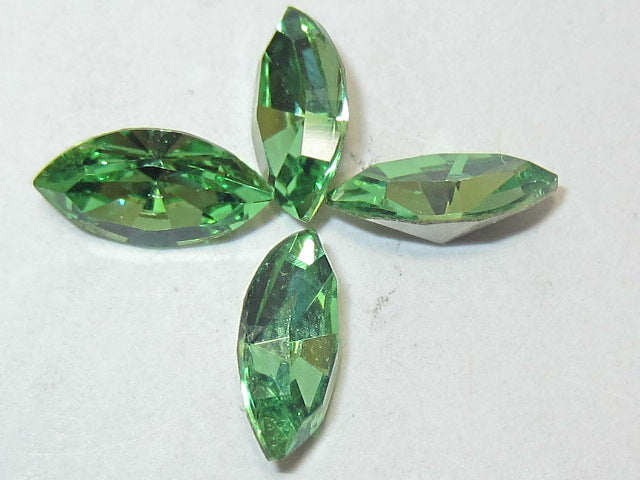 6pcs. 10x5mm PERIDOT NAVETTE FOILED POINTED BACK BRILLIANCE Rhinestones