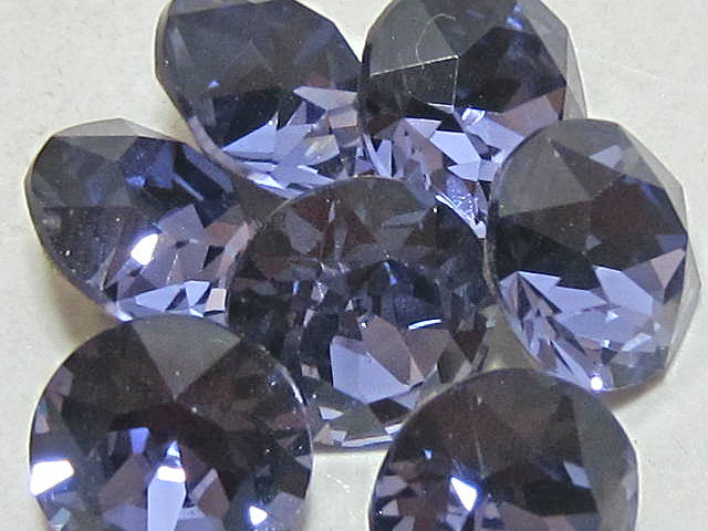 3pp TANZANITE FOILED POINTED BACK European Rhinestones. 1gr.