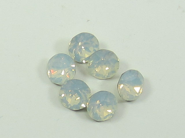1gr 18pp WHITE OPAL FOILED POINTED BACK European Rhinestones