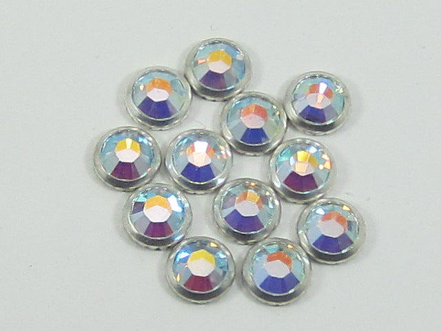 34ss RIMMED SILVER CRY AB HOTFIX European Rhinestones 12pcs.