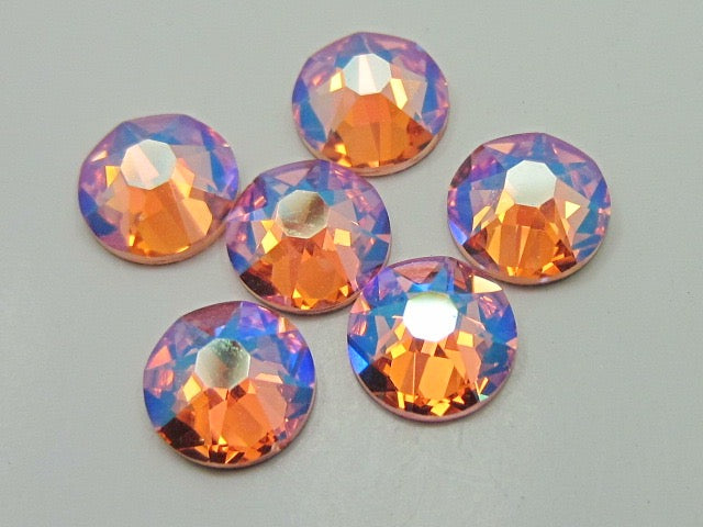 30ss LT. ROSE SHIMMER FLAT BACK European Rhinestones 18pcs.