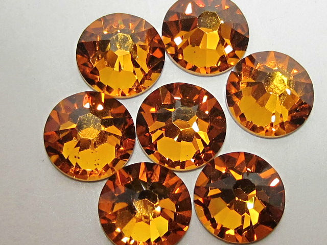 8ss TOPAZ HOTFIX European Rhinestones 1 gr
